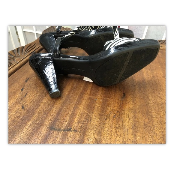 Anne Klein, sandals, black/white, heels, size8.5.: - Picture 8 of 11